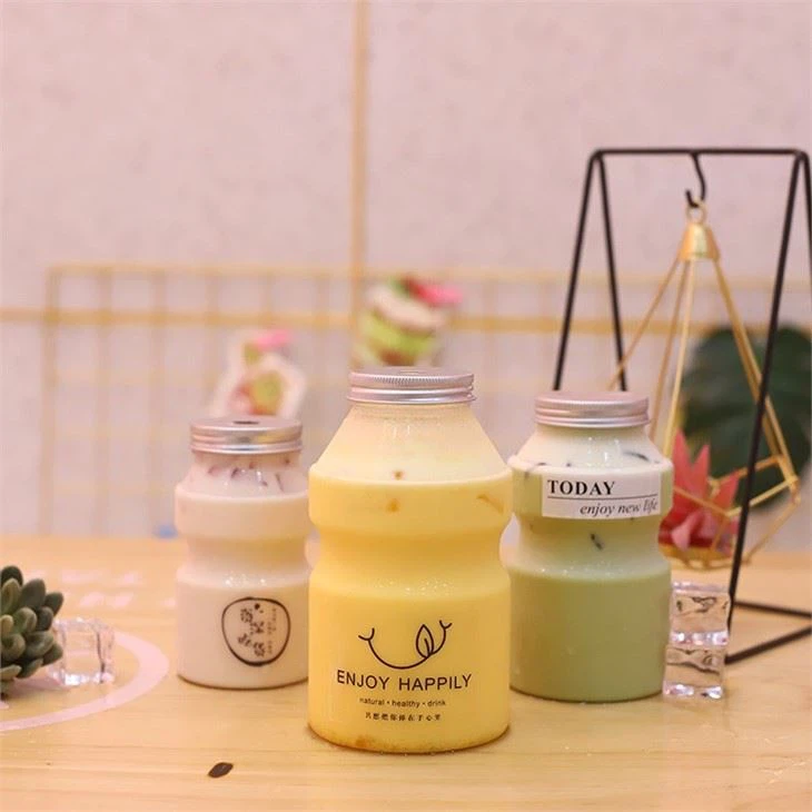Reusable Food Grade Fashion Model Plastic Drinking Bottle